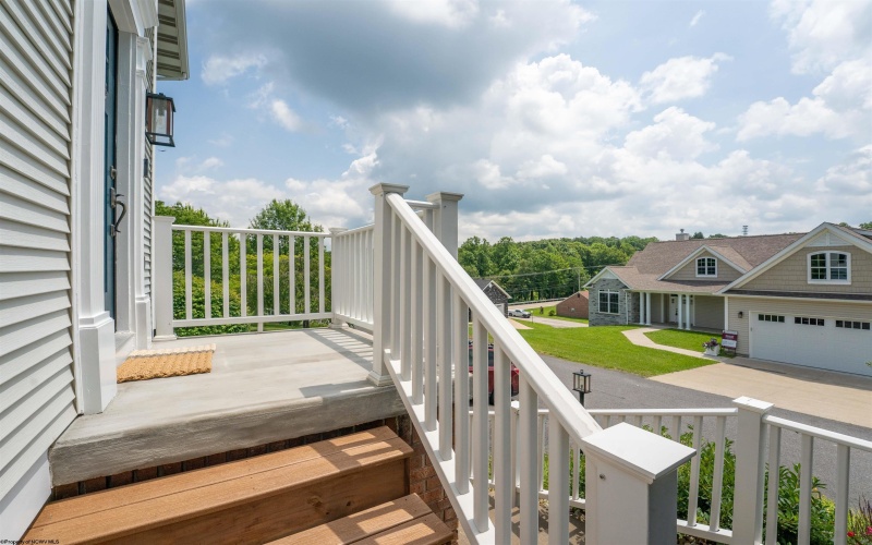 104 Lockwood Drive, Morgantown, West Virginia 26508, 3 Bedrooms Bedrooms, 7 Rooms Rooms,2 BathroomsBathrooms,Single Family Detached,For Sale,Lockwood,0,10165795