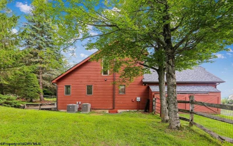 2598 Timberline Road, Davis, West Virginia 26260, 4 Bedrooms Bedrooms, 8 Rooms Rooms,3 BathroomsBathrooms,Single Family Detached,For Sale,Timberline,0,10165793