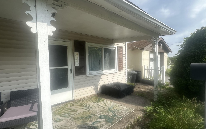 348 Lincoln Street, Fairmont, West Virginia 26554, 2 Bedrooms Bedrooms, 4 Rooms Rooms,1 BathroomBathrooms,Single Family Detached,For Sale,Lincoln,0,10165814 348 Lincoln Street, Fairmont, West Virginia 26554, 2 Bedrooms Bedrooms, 4 Rooms Rooms,1 BathroomBathrooms,Single Family Detached,For Sale,Lincoln,0,10165814