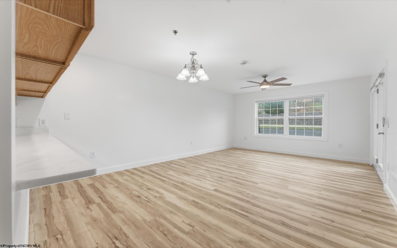 999 West Run Road, Morgantown, West Virginia 26508, 2 Bedrooms Bedrooms, 4 Rooms Rooms,2 BathroomsBathrooms,Single Family Attached,For Sale,West Run,0,10165815