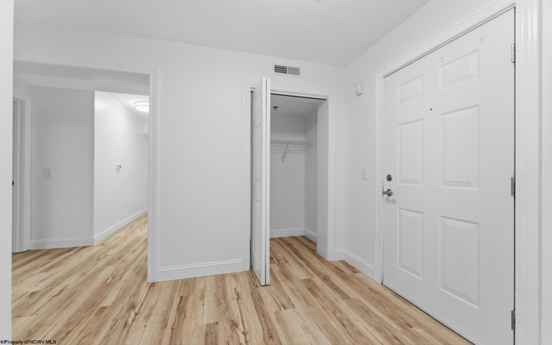 999 West Run Road, Morgantown, West Virginia 26508, 2 Bedrooms Bedrooms, 4 Rooms Rooms,2 BathroomsBathrooms,Single Family Attached,For Sale,West Run,0,10165815