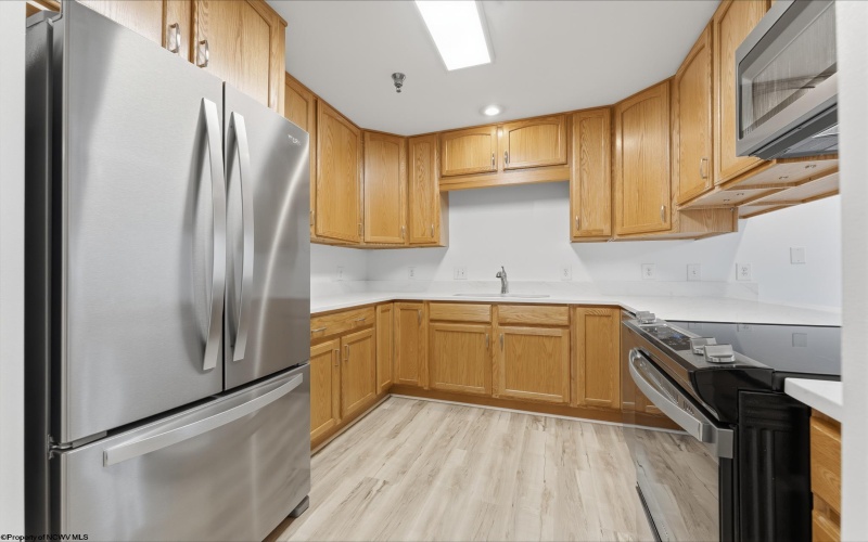 999 West Run Road, Morgantown, West Virginia 26508, 2 Bedrooms Bedrooms, 4 Rooms Rooms,2 BathroomsBathrooms,Single Family Attached,For Sale,West Run,0,10165815