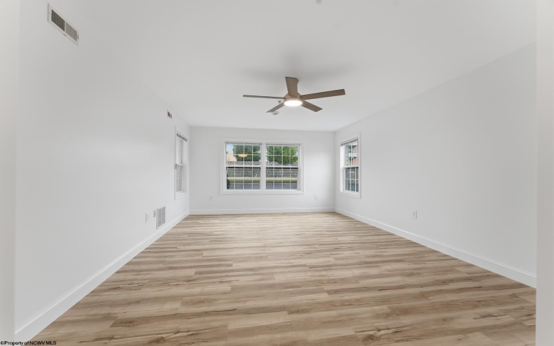 999 West Run Road, Morgantown, West Virginia 26508, 2 Bedrooms Bedrooms, 4 Rooms Rooms,2 BathroomsBathrooms,Single Family Attached,For Sale,West Run,0,10165816