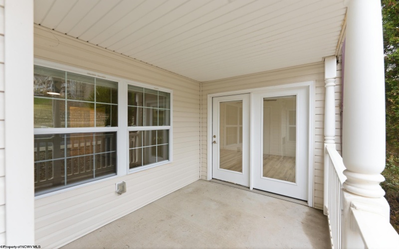 999 West Run Road, Morgantown, West Virginia 26508, 2 Bedrooms Bedrooms, 4 Rooms Rooms,2 BathroomsBathrooms,Single Family Attached,For Sale,West Run,0,10165816