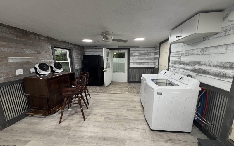 131 School Street, Morgantown, West Virginia 26505, 1 Bedroom Bedrooms, 5 Rooms Rooms,3 BathroomsBathrooms,Residential Rentals,For Rent,School,0,10165806