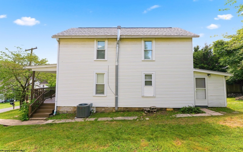 1113 Denver Avenue, Morgantown, West Virginia 26505, 2 Bedrooms Bedrooms, 5 Rooms Rooms,1 BathroomBathrooms,Single Family Detached,For Sale,Denver,0,10165812 1113 Denver Avenue, Morgantown, West Virginia 26505, 2 Bedrooms Bedrooms, 5 Rooms Rooms,1 BathroomBathrooms,Single Family Detached,For Sale,Denver,0,10165812