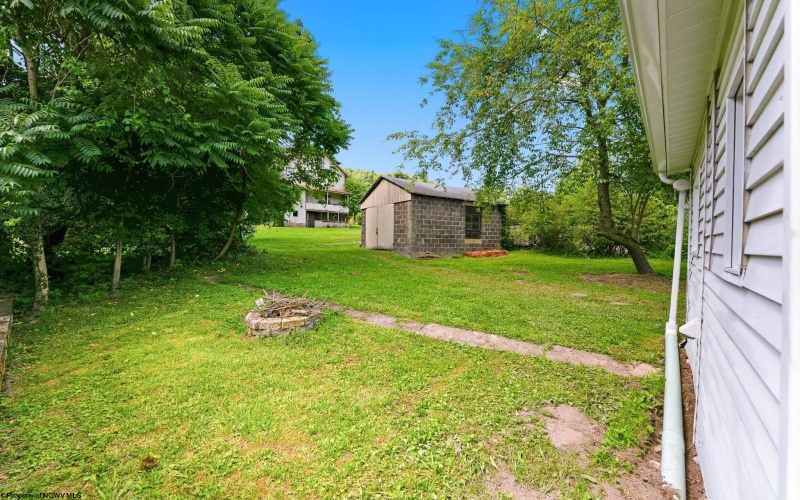 1113 Denver Avenue, Morgantown, West Virginia 26505, 2 Bedrooms Bedrooms, 5 Rooms Rooms,1 BathroomBathrooms,Single Family Detached,For Sale,Denver,0,10165812 1113 Denver Avenue, Morgantown, West Virginia 26505, 2 Bedrooms Bedrooms, 5 Rooms Rooms,1 BathroomBathrooms,Single Family Detached,For Sale,Denver,0,10165812