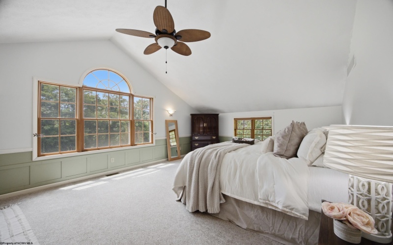 257 Thorn Stop Circle, Clarksburg, West Virginia 26301, 4 Bedrooms Bedrooms, 9 Rooms Rooms,3 BathroomsBathrooms,Single Family Detached,For Sale,Thorn Stop,0,10165834