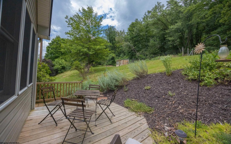257 Thorn Stop Circle, Clarksburg, West Virginia 26301, 4 Bedrooms Bedrooms, 9 Rooms Rooms,3 BathroomsBathrooms,Single Family Detached,For Sale,Thorn Stop,0,10165834