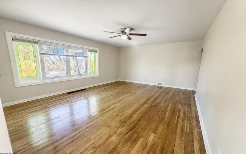 1114 Harvatis Street, Morgantown, West Virginia 26508, 4 Bedrooms Bedrooms, 9 Rooms Rooms,2 BathroomsBathrooms,Residential Rentals,For Rent,Harvatis,0,10165822