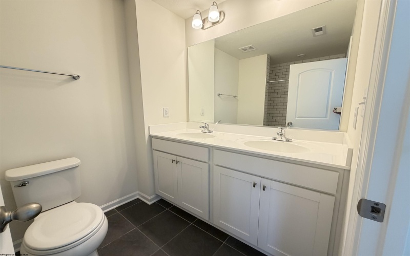 42 Dover Court, Bridgeport, West Virginia 26330-0000, 3 Bedrooms Bedrooms, 5 Rooms Rooms,3 BathroomsBathrooms,Residential Rentals,For Rent,Dover,0,10165828