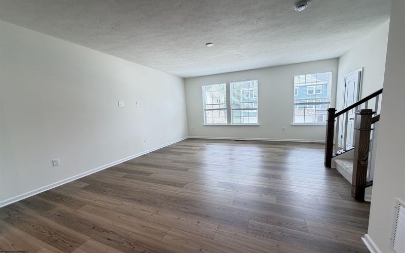 42 Dover Court, Bridgeport, West Virginia 26330-0000, 3 Bedrooms Bedrooms, 5 Rooms Rooms,3 BathroomsBathrooms,Residential Rentals,For Rent,Dover,0,10165828