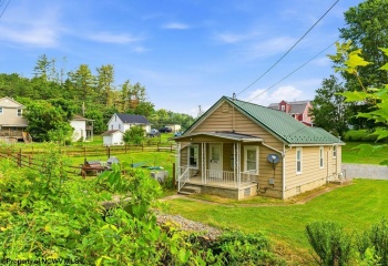 3051 River Road, Clarksburg, West Virginia 26301, 2 Bedrooms Bedrooms, 5 Rooms Rooms,1 BathroomBathrooms,Single Family Detached,For Sale,River,0,10165833
