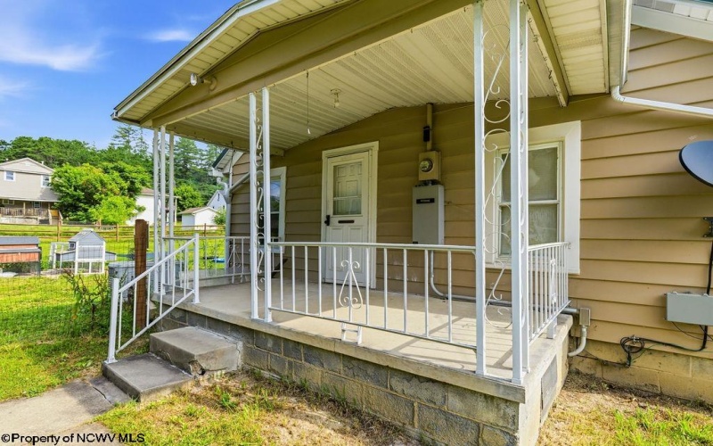 3051 River Road, Clarksburg, West Virginia 26301, 2 Bedrooms Bedrooms, 5 Rooms Rooms,1 BathroomBathrooms,Single Family Detached,For Sale,River,0,10165833