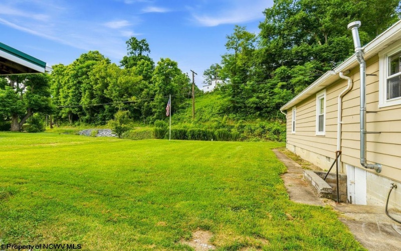3051 River Road, Clarksburg, West Virginia 26301, 2 Bedrooms Bedrooms, 5 Rooms Rooms,1 BathroomBathrooms,Single Family Detached,For Sale,River,0,10165833