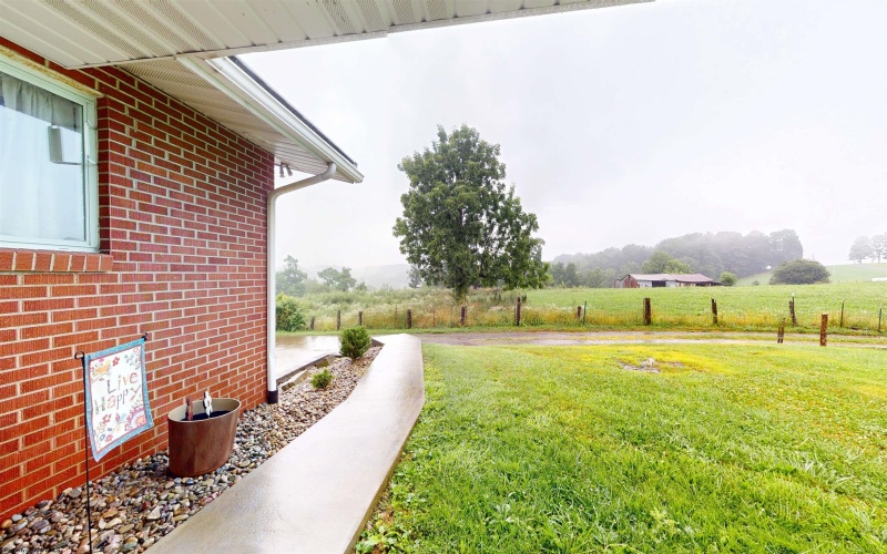 197 Shenandoah Drive, Fairmont, West Virginia 26554, 3 Bedrooms Bedrooms, 5 Rooms Rooms,2 BathroomsBathrooms,Single Family Detached,For Sale,Shenandoah,0,10165817 197 Shenandoah Drive, Fairmont, West Virginia 26554, 3 Bedrooms Bedrooms, 5 Rooms Rooms,2 BathroomsBathrooms,Single Family Detached,For Sale,Shenandoah,0,10165817