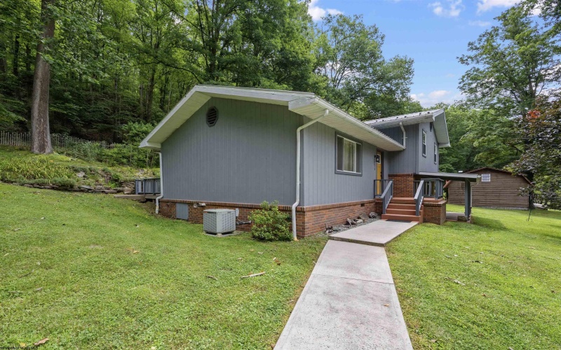 2670 Cleveland Road, Cleveland, West Virginia 26215, 3 Bedrooms Bedrooms, 7 Rooms Rooms,1 BathroomBathrooms,Single Family Detached,For Sale,Cleveland,0,10165827
