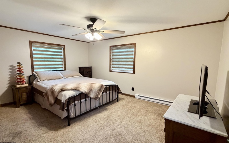 307 Meadow View Drive, Arthurdale, West Virginia 26520, 3 Bedrooms Bedrooms, 9 Rooms Rooms,2 BathroomsBathrooms,Single Family Detached,For Sale,Meadow View,0,10165819 307 Meadow View Drive, Arthurdale, West Virginia 26520, 3 Bedrooms Bedrooms, 9 Rooms Rooms,2 BathroomsBathrooms,Single Family Detached,For Sale,Meadow View,0,10165819