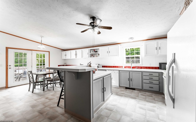 169 Shady Brook Estates, Bruceton Mills, West Virginia 26525, 3 Bedrooms Bedrooms, 9 Rooms Rooms,3 BathroomsBathrooms,Single Family Detached,For Sale,Shady Brook,0,10165824
