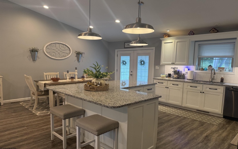 16 Bunker Hill Lane, Fairmont, West Virginia 26554, 3 Bedrooms Bedrooms, 7 Rooms Rooms,2 BathroomsBathrooms,Single Family Detached,For Sale,Bunker Hill,0,10165826