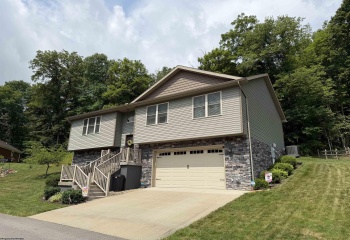 16 Bunker Hill Lane, Fairmont, West Virginia 26554, 3 Bedrooms Bedrooms, 7 Rooms Rooms,2 BathroomsBathrooms,Single Family Detached,For Sale,Bunker Hill,0,10165826