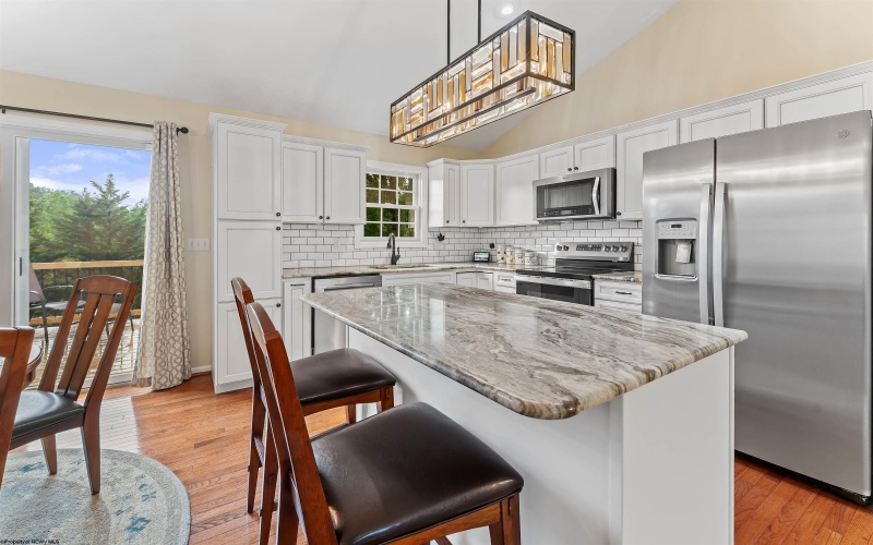 5 Monument Lane, Morgantown, West Virginia 26508, 3 Bedrooms Bedrooms, 7 Rooms Rooms,3 BathroomsBathrooms,Single Family Detached,For Sale,Monument,0,10165821