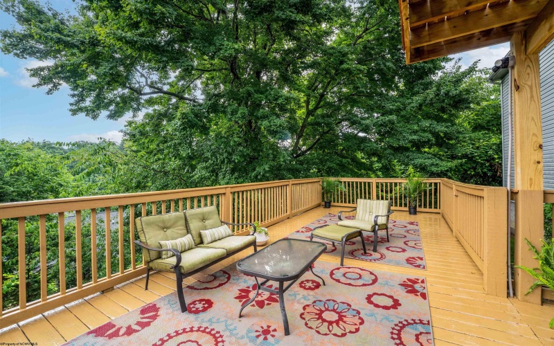5 Monument Lane, Morgantown, West Virginia 26508, 3 Bedrooms Bedrooms, 7 Rooms Rooms,3 BathroomsBathrooms,Single Family Detached,For Sale,Monument,0,10165821