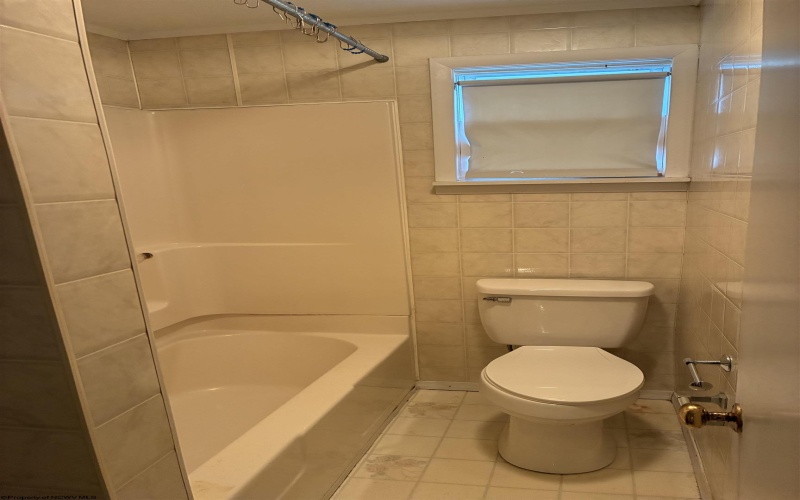 2906 Gladesville Road, Independence, West Virginia 26374, 3 Bedrooms Bedrooms, 9 Rooms Rooms,1 BathroomBathrooms,Single Family Detached,For Sale,Gladesville,0,10165835