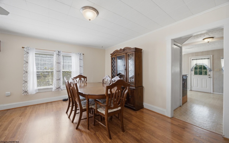 317 Indiana Avenue, Nutter Fort, West Virginia 26301-0000, 2 Bedrooms Bedrooms, 7 Rooms Rooms,1 BathroomBathrooms,Single Family Detached,For Sale,Indiana,0,10165840