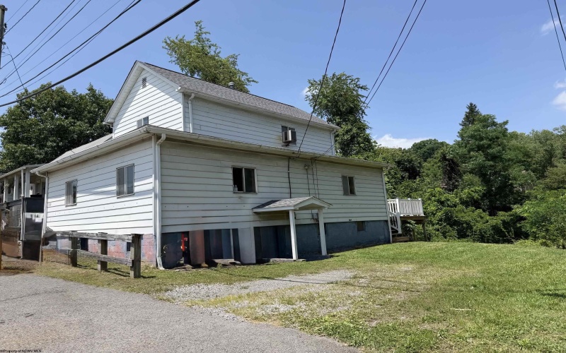 1359 Richwood Avenue, Morgantown, West Virginia 26505, 2 Bedrooms Bedrooms, 7 Rooms Rooms,2 BathroomsBathrooms,Single Family Detached,For Sale,Richwood,0,10165843