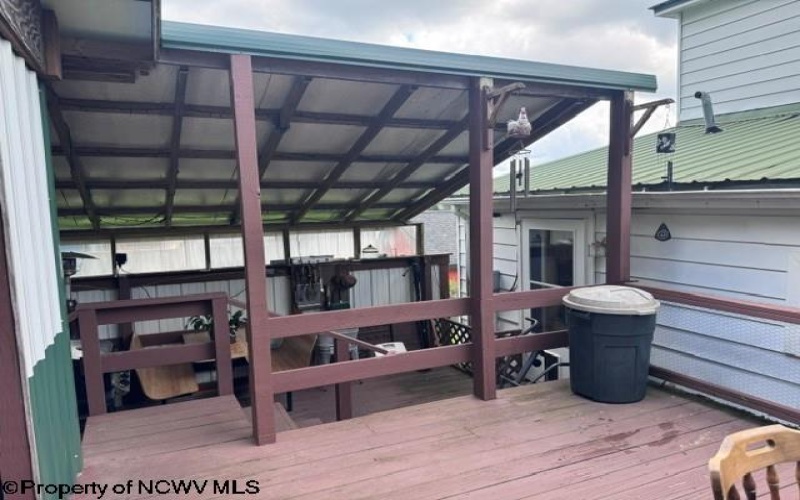 138 Brown Street, Thomas, West Virginia 26292, 4 Bedrooms Bedrooms, 11 Rooms Rooms,2 BathroomsBathrooms,Single Family Detached,For Sale,Brown,0,10165841