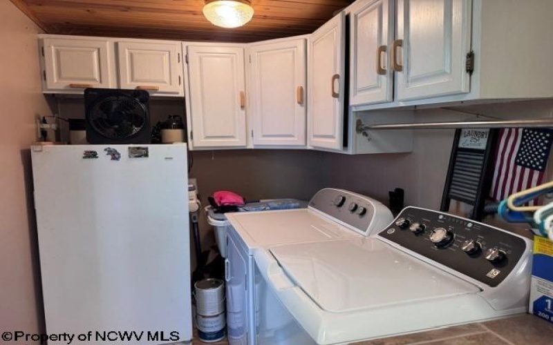 138 Brown Street, Thomas, West Virginia 26292, 4 Bedrooms Bedrooms, 11 Rooms Rooms,2 BathroomsBathrooms,Single Family Detached,For Sale,Brown,0,10165841