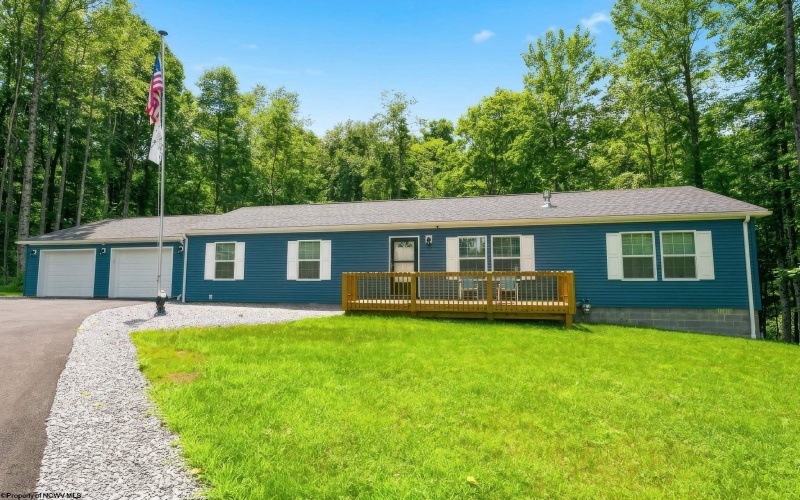 65 Holleran Heights, Kingwood, West Virginia 26537, 3 Bedrooms Bedrooms, 7 Rooms Rooms,2 BathroomsBathrooms,Single Family Detached,For Sale,Holleran,0,10165848