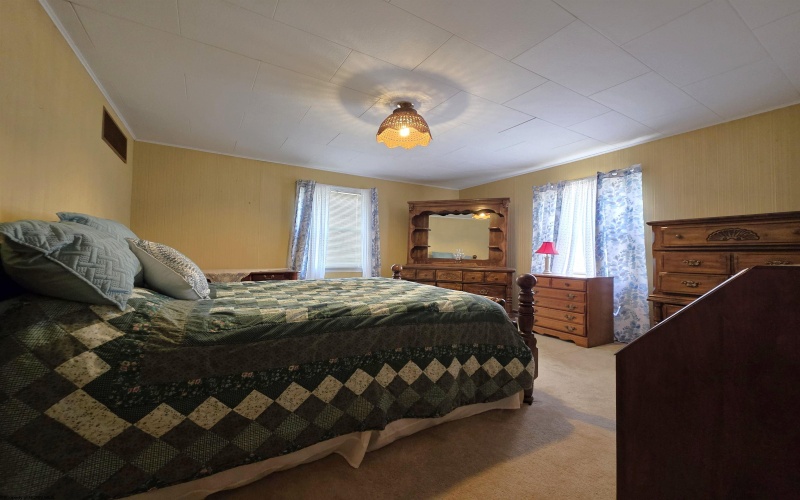 202 Main Street, Idamay, West Virginia 26576, 2 Bedrooms Bedrooms, 5 Rooms Rooms,1 BathroomBathrooms,Single Family Detached,For Sale,Main,0,10165846