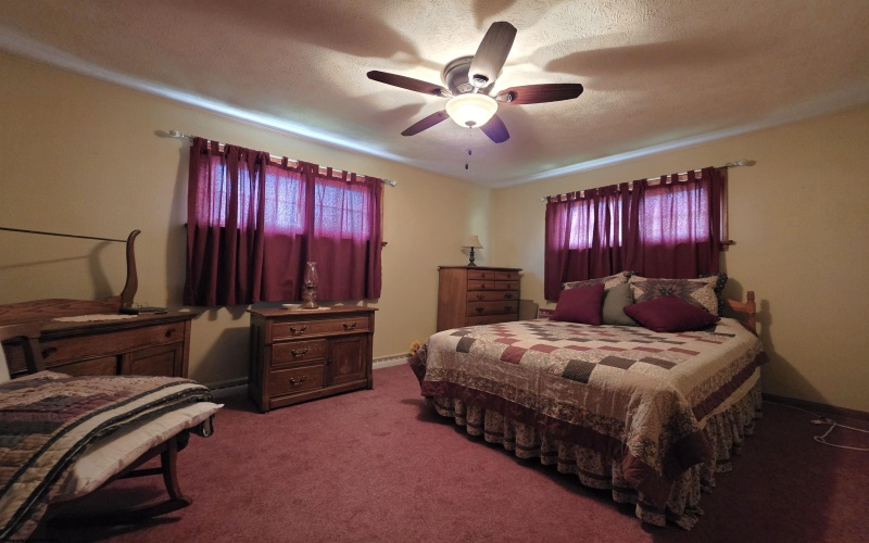202 Main Street, Idamay, West Virginia 26576, 2 Bedrooms Bedrooms, 5 Rooms Rooms,1 BathroomBathrooms,Single Family Detached,For Sale,Main,0,10165846