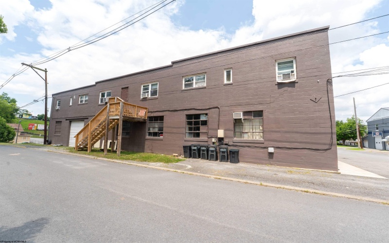 18 Cleveland Avenue, Westover, West Virginia 26501, 0 , 0 ,0,Commercial (lease),For Rent,Cleveland,0,10165863