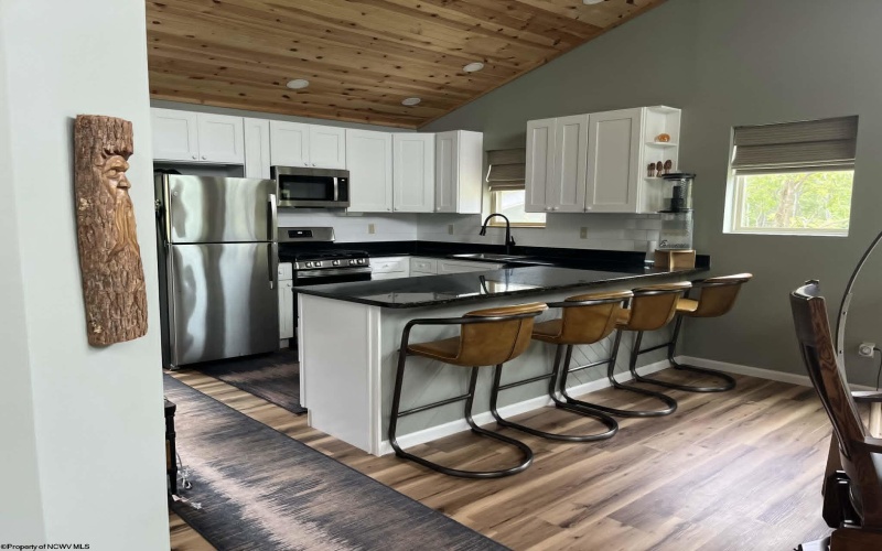 10 Wooten Drive, Thomas, West Virginia 26292, 2 Bedrooms Bedrooms, 3 Rooms Rooms,1 BathroomBathrooms,Single Family Detached,For Sale,Wooten,0,10165865