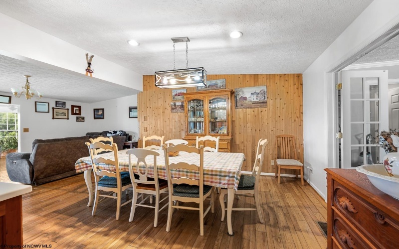 775 Breezy Knoll Drive, Buckhannon, West Virginia 26201, 4 Bedrooms Bedrooms, 8 Rooms Rooms,3 BathroomsBathrooms,Single Family Detached,For Sale,Breezy Knoll,0,10165861