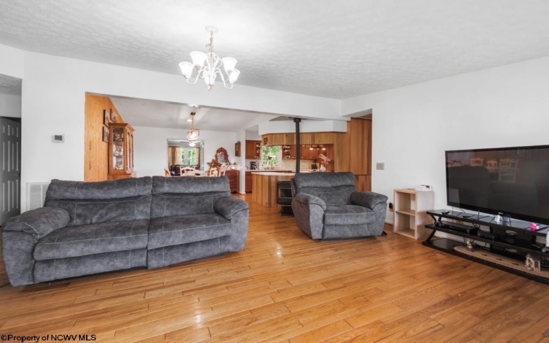 775 Breezy Knoll Drive, Buckhannon, West Virginia 26201, 4 Bedrooms Bedrooms, 8 Rooms Rooms,3 BathroomsBathrooms,Single Family Detached,For Sale,Breezy Knoll,0,10165861