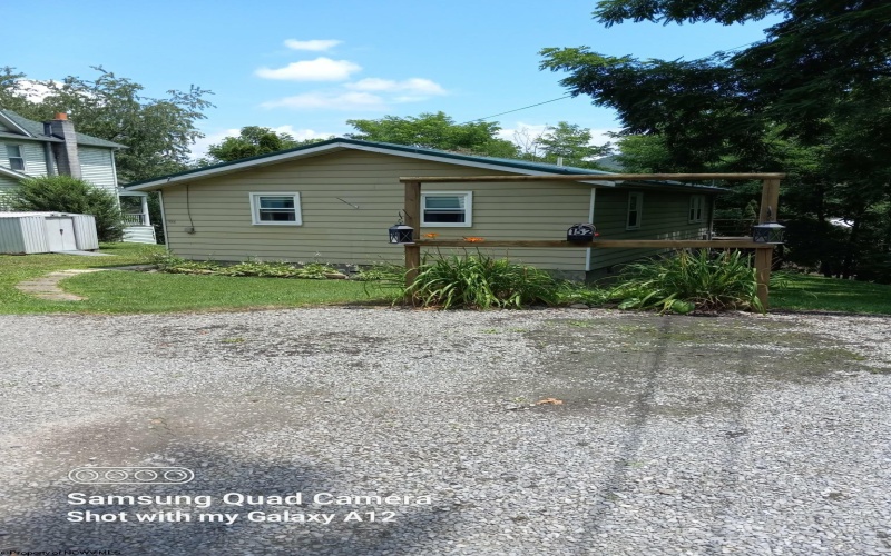 152 Spruce Street, Parsons, West Virginia 26287, 2 Bedrooms Bedrooms, 5 Rooms Rooms,1 BathroomBathrooms,Single Family Detached,For Sale,Spruce,0,10165852 152 Spruce Street, Parsons, West Virginia 26287, 2 Bedrooms Bedrooms, 5 Rooms Rooms,1 BathroomBathrooms,Single Family Detached,For Sale,Spruce,0,10165852