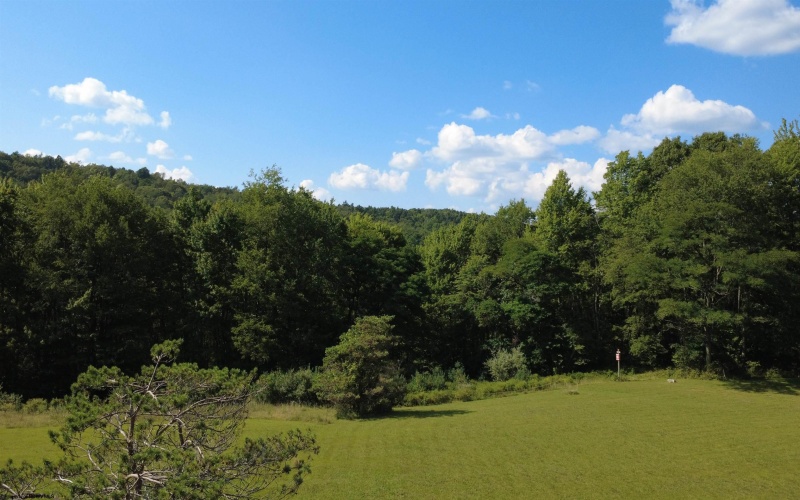 26879 Veterans Memorial Highway, Terra Alta, West Virginia 26764, 3 Bedrooms Bedrooms, 9 Rooms Rooms,2 BathroomsBathrooms,Single Family Detached,For Sale,Veterans Memorial,0,10160332