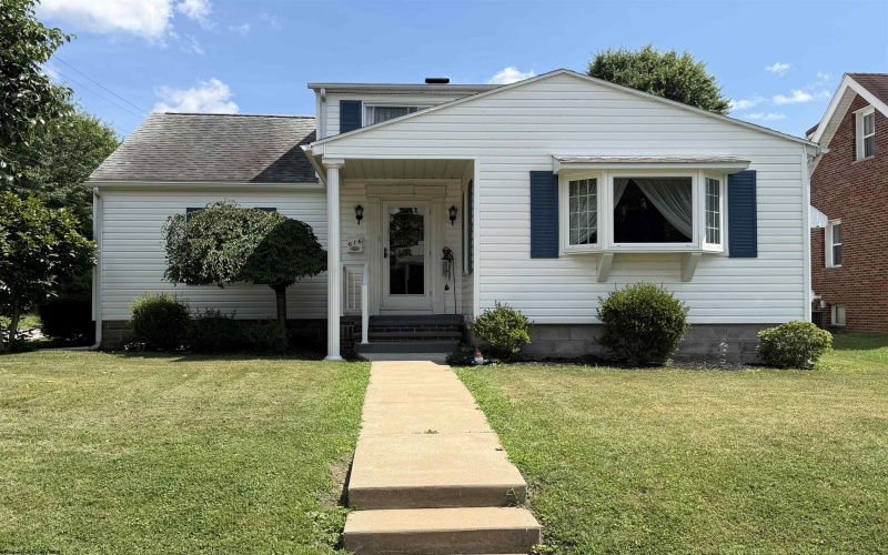 616 3rd Avenue, Paden City, West Virginia 26159, 3 Bedrooms Bedrooms, 7 Rooms Rooms,1 BathroomBathrooms,Single Family Detached,For Sale,3rd,0,10165868