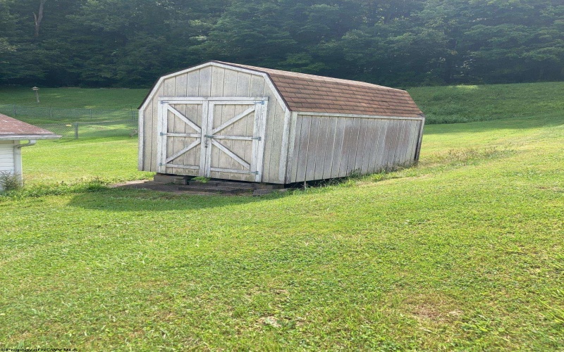 4036 US Highway 19 North, Jane Lew, West Virginia 26378, 3 Bedrooms Bedrooms, 6 Rooms Rooms,1 BathroomBathrooms,Single Family Detached,For Sale,US Highway 19,0,10165869