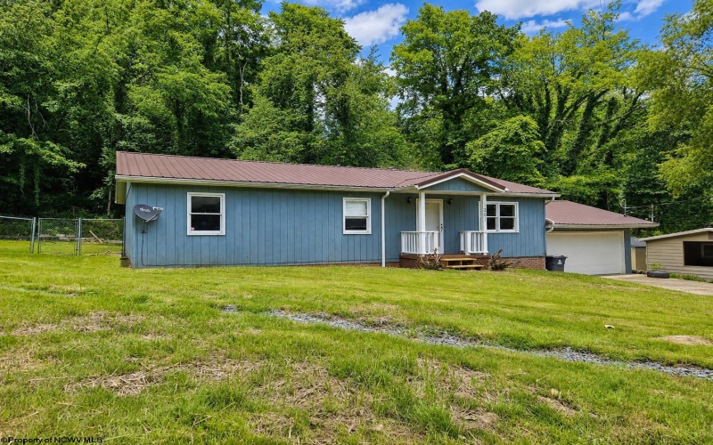 1201 Milton Street, Morgantown, West Virginia 26505, 3 Bedrooms Bedrooms, 5 Rooms Rooms,1 BathroomBathrooms,Single Family Detached,For Sale,Milton,0,10165886