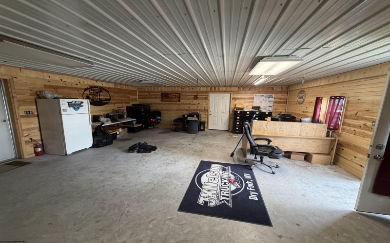 25 Arrowhead Lane, Dryfork, West Virginia 26263, 0 , 0 ,0,Multi-unit/income,For Sale,Arrowhead,0,10165874
