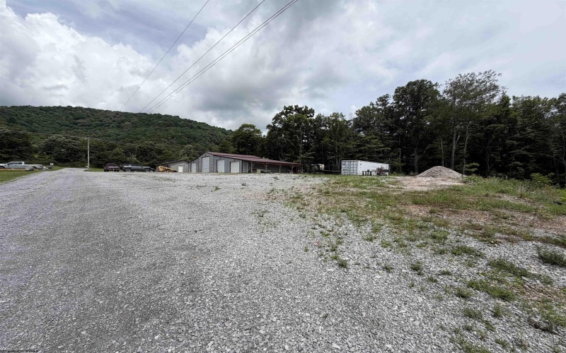 25 Arrowhead Lane, Dryfork, West Virginia 26263, 0 , 0 ,0,Multi-unit/income,For Sale,Arrowhead,0,10165874