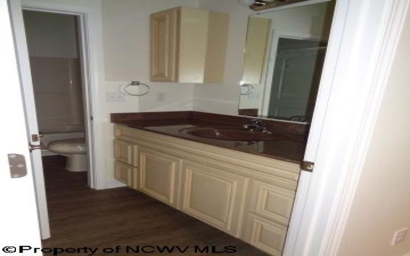 17 Casual Street, Buckhannon, West Virginia 26201, 2 Bedrooms Bedrooms, 5 Rooms Rooms,2 BathroomsBathrooms,Residential Rentals,For Rent,Casual,0,10165880