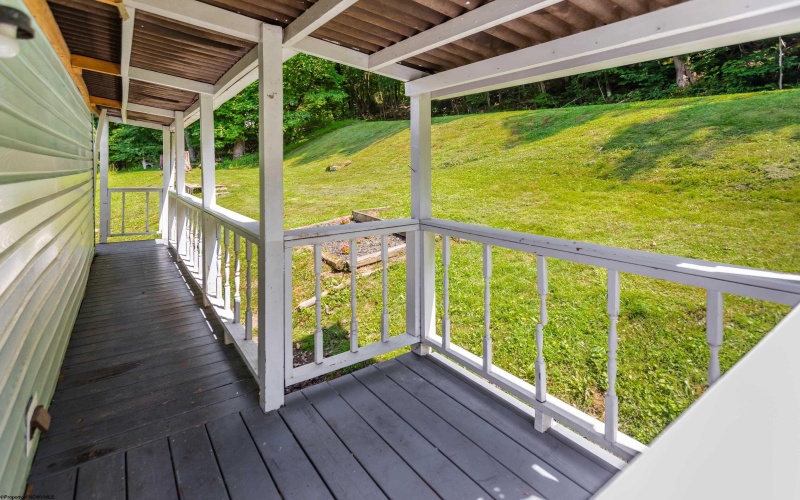 162 Ridenour Road, Morgantown, West Virginia 26508, 3 Bedrooms Bedrooms, 5 Rooms Rooms,1 BathroomBathrooms,Single Family Detached,For Sale,Ridenour,0,10165884