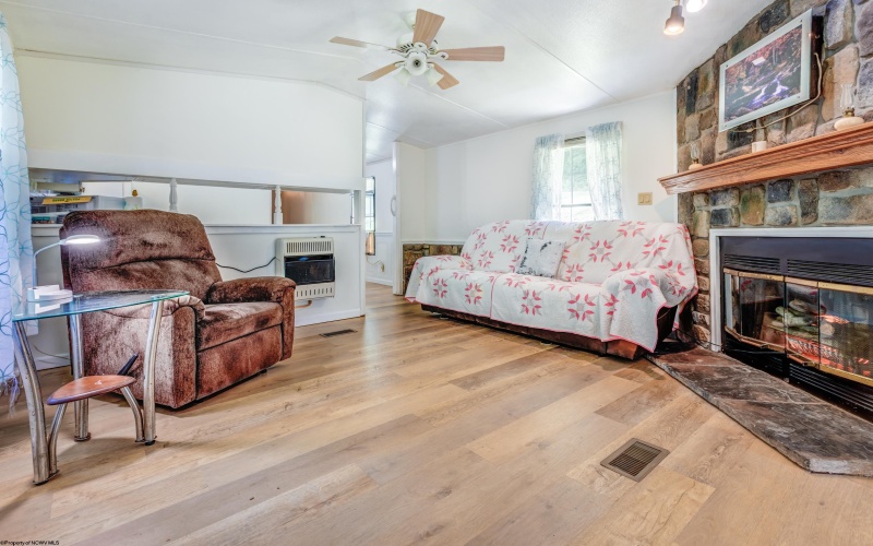 162 Ridenour Road, Morgantown, West Virginia 26508, 3 Bedrooms Bedrooms, 5 Rooms Rooms,1 BathroomBathrooms,Single Family Detached,For Sale,Ridenour,0,10165884