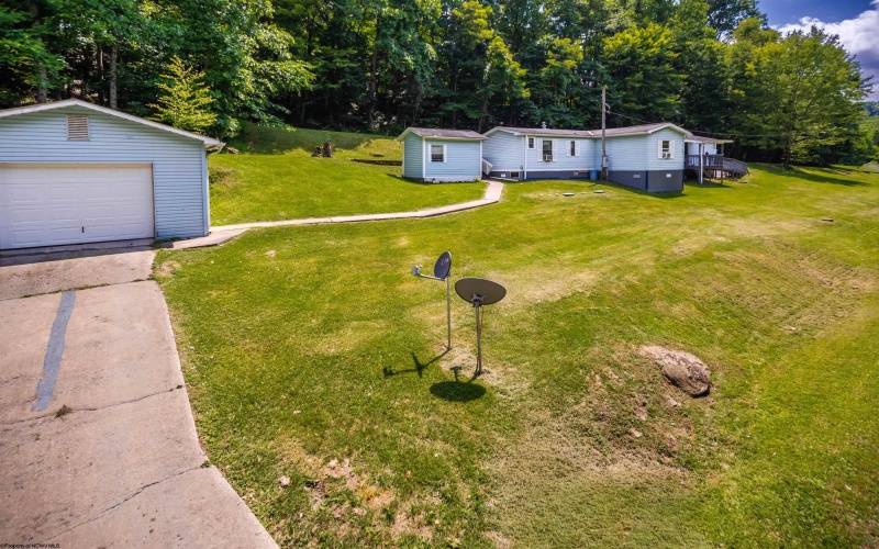 162 Ridenour Road, Morgantown, West Virginia 26508, 3 Bedrooms Bedrooms, 5 Rooms Rooms,1 BathroomBathrooms,Single Family Detached,For Sale,Ridenour,0,10165884